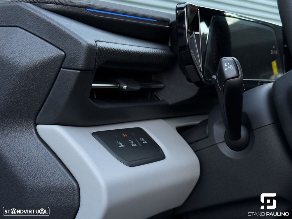Ford Explorer 79 kWh Premium - 31