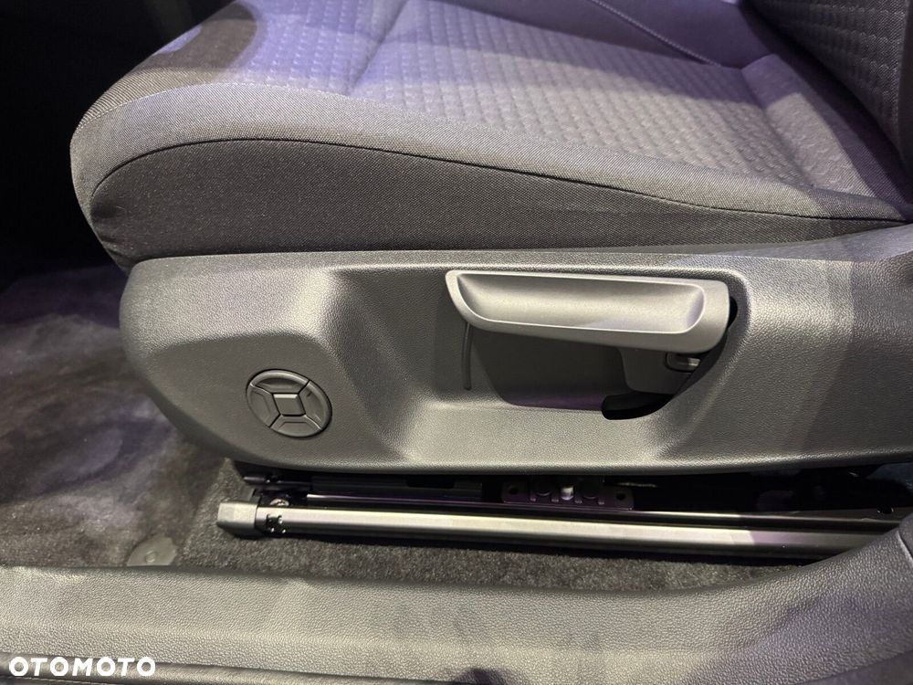 Volkswagen T-Roc 1.5 eTSI Life DSG - 18