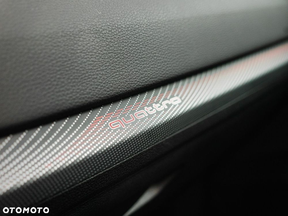 Audi SQ2 - 32