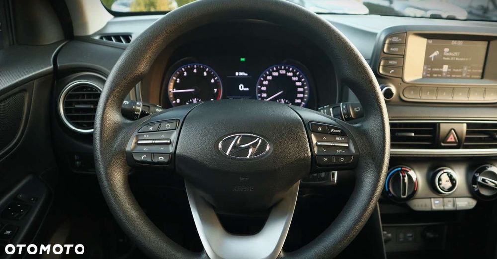 Hyundai Kona - 16