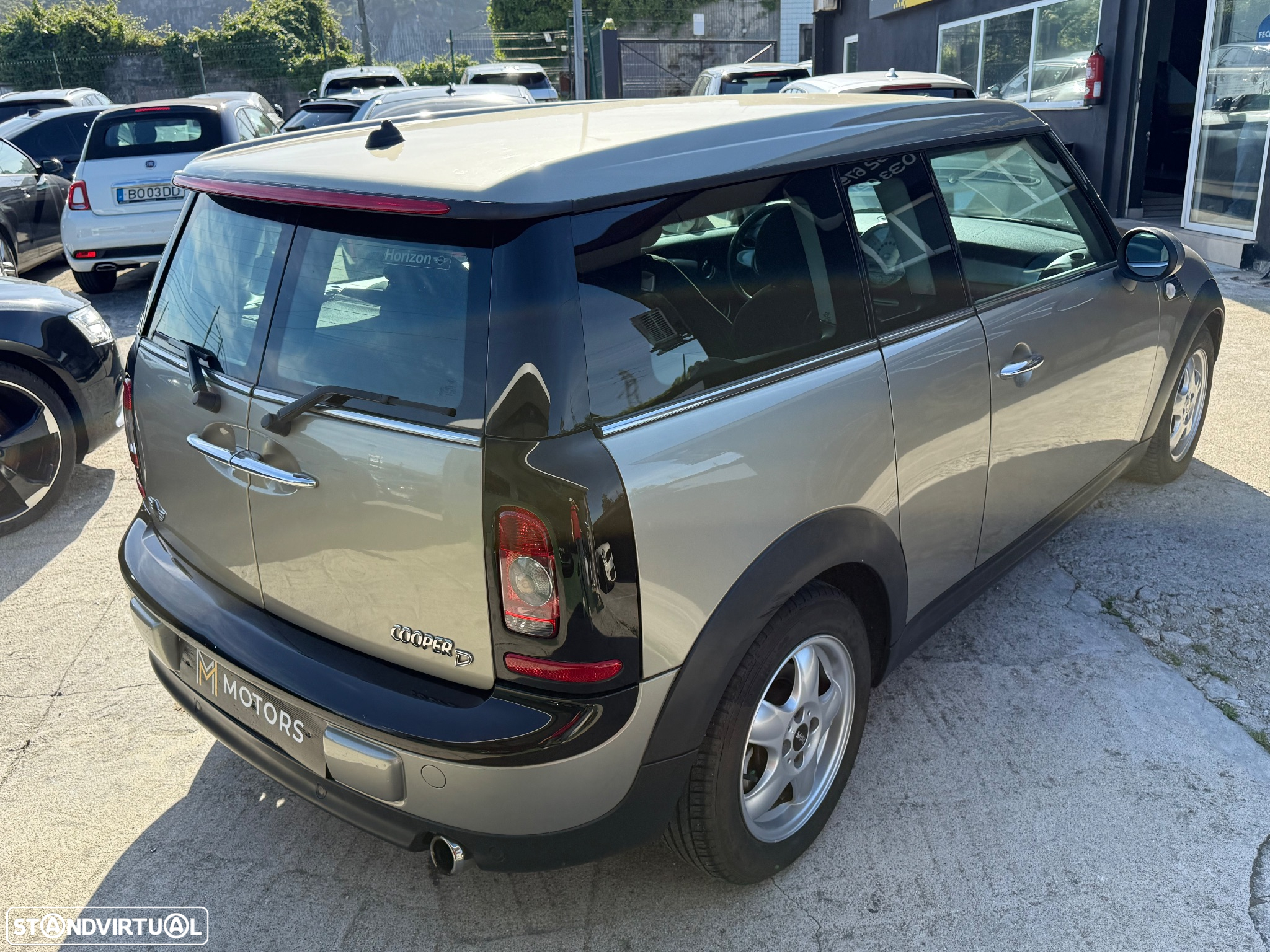 MINI Clubman Cooper D - 2