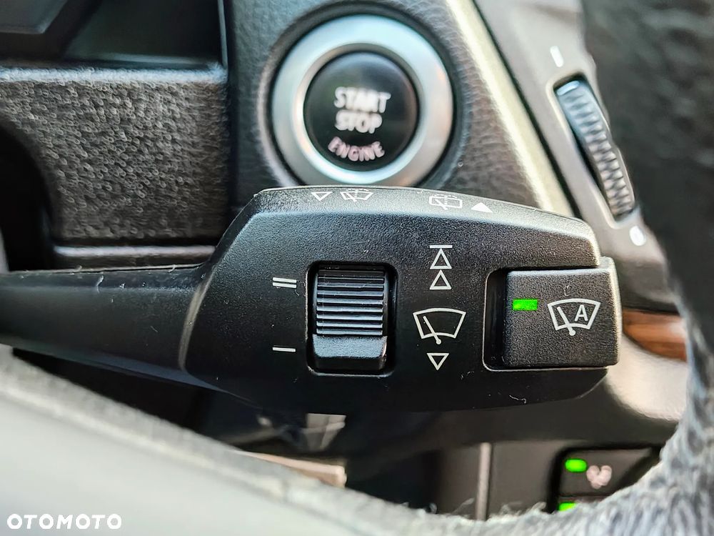 BMW X1 sDrive18i - 24