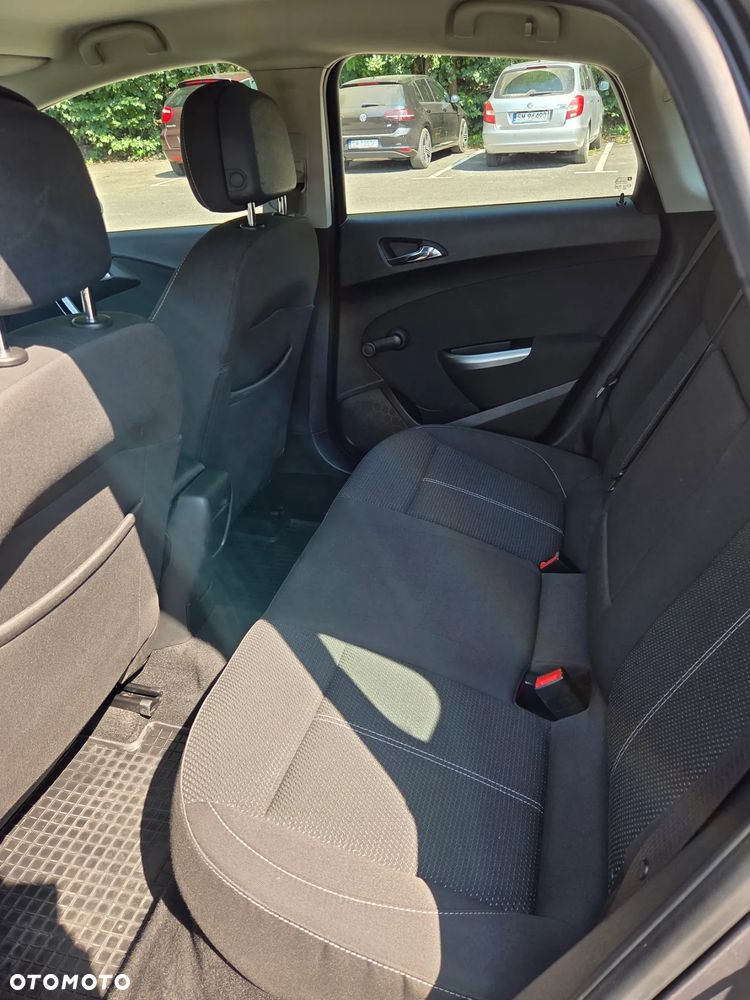 Opel Astra III 1.7 CDTI - 22