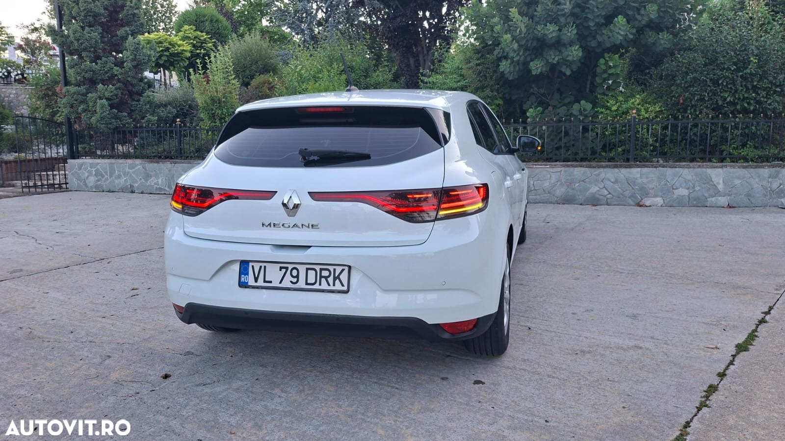 Renault Megane Blue dCi Life - 13