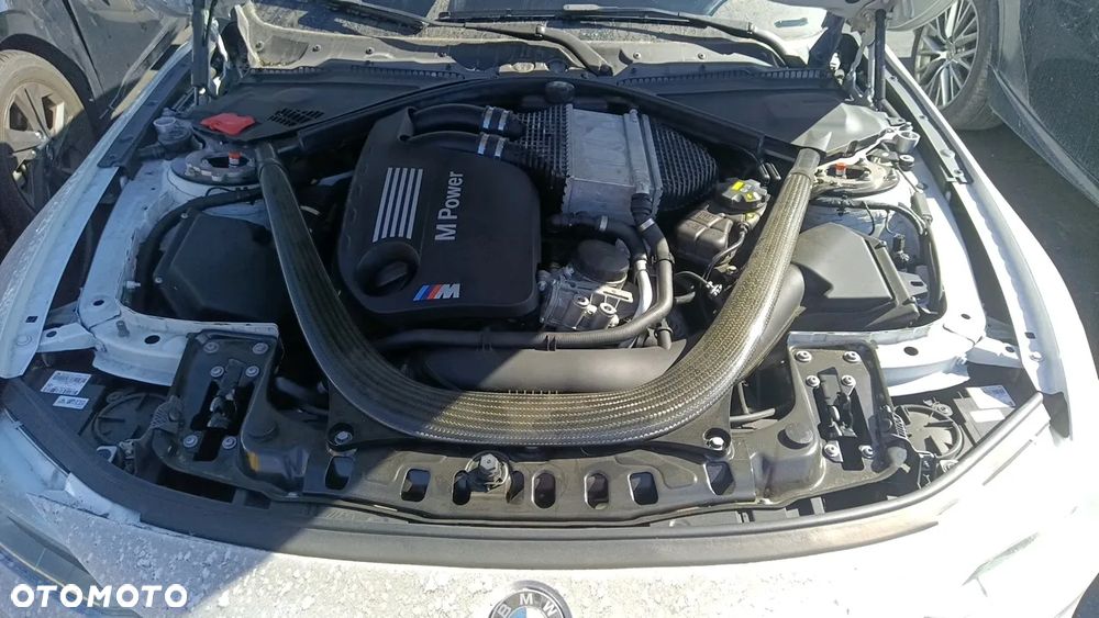 BMW M4 DKG - 17