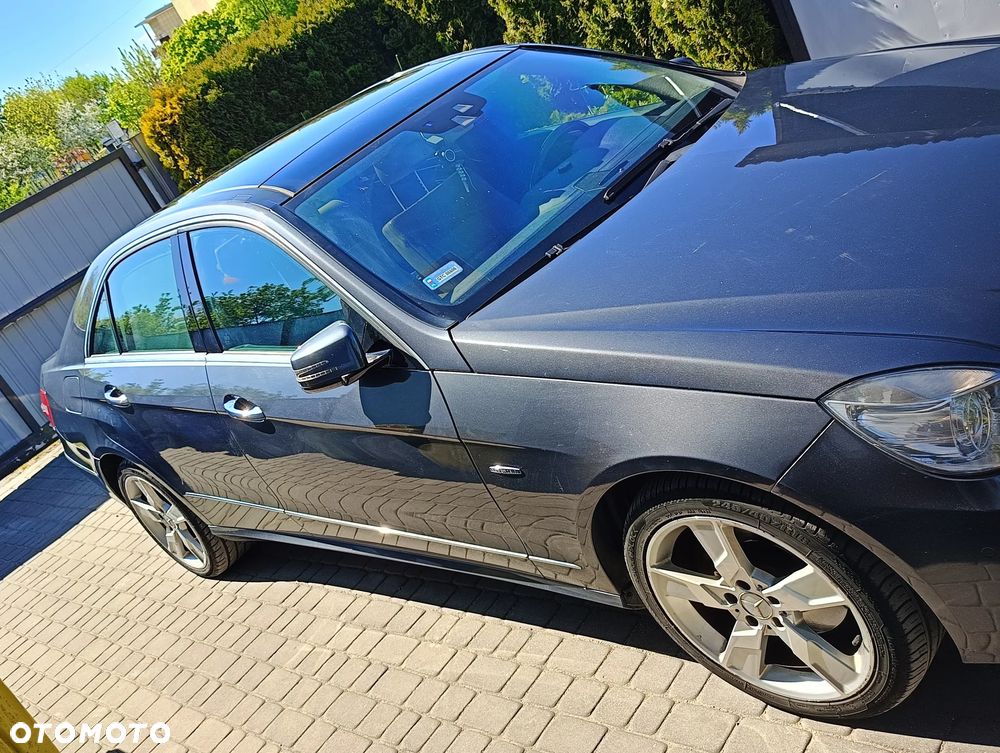 Mercedes-Benz Klasa E 350 CDI BlueEff Avantgarde - 6