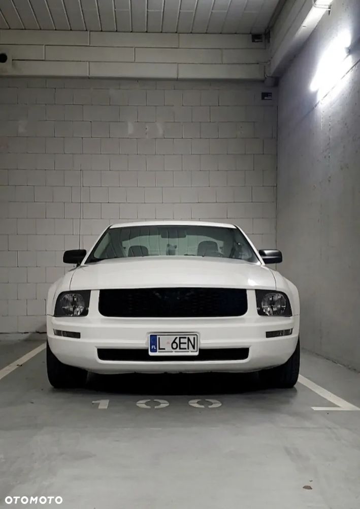 Ford Mustang - 11