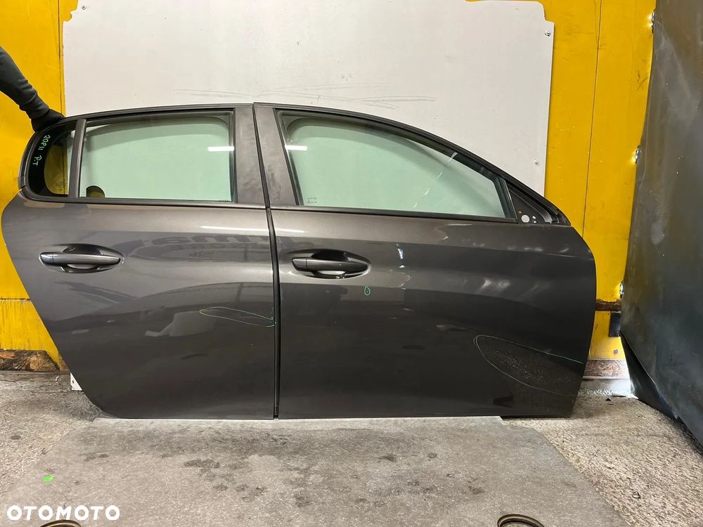DRZWI LEWY TYŁ PRAWY PRZÓD TYŁ PEUGEOT 208 II - 2