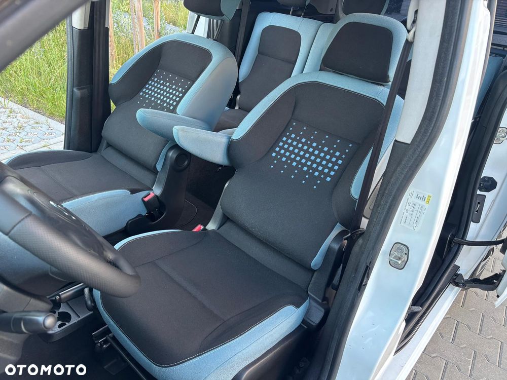 Citroën Berlingo Multispace VTi 120 Exclusive - 22