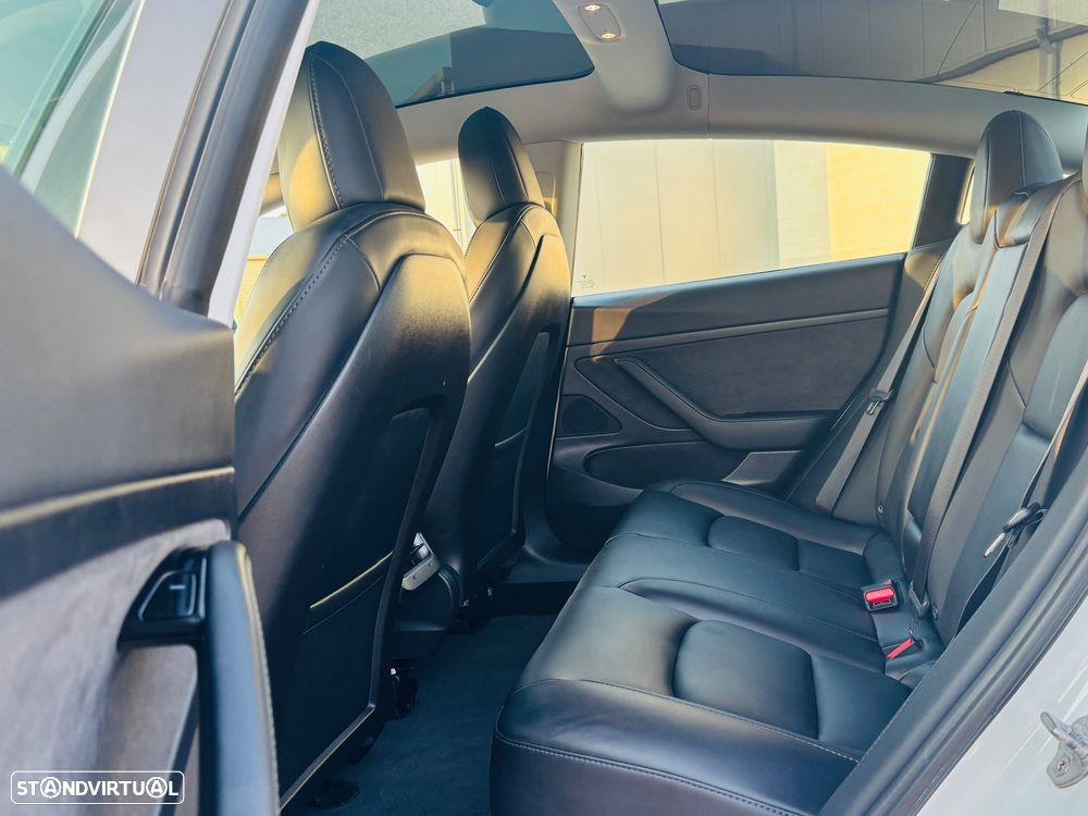 Tesla Model 3 Standard Range Plus RWD - 14