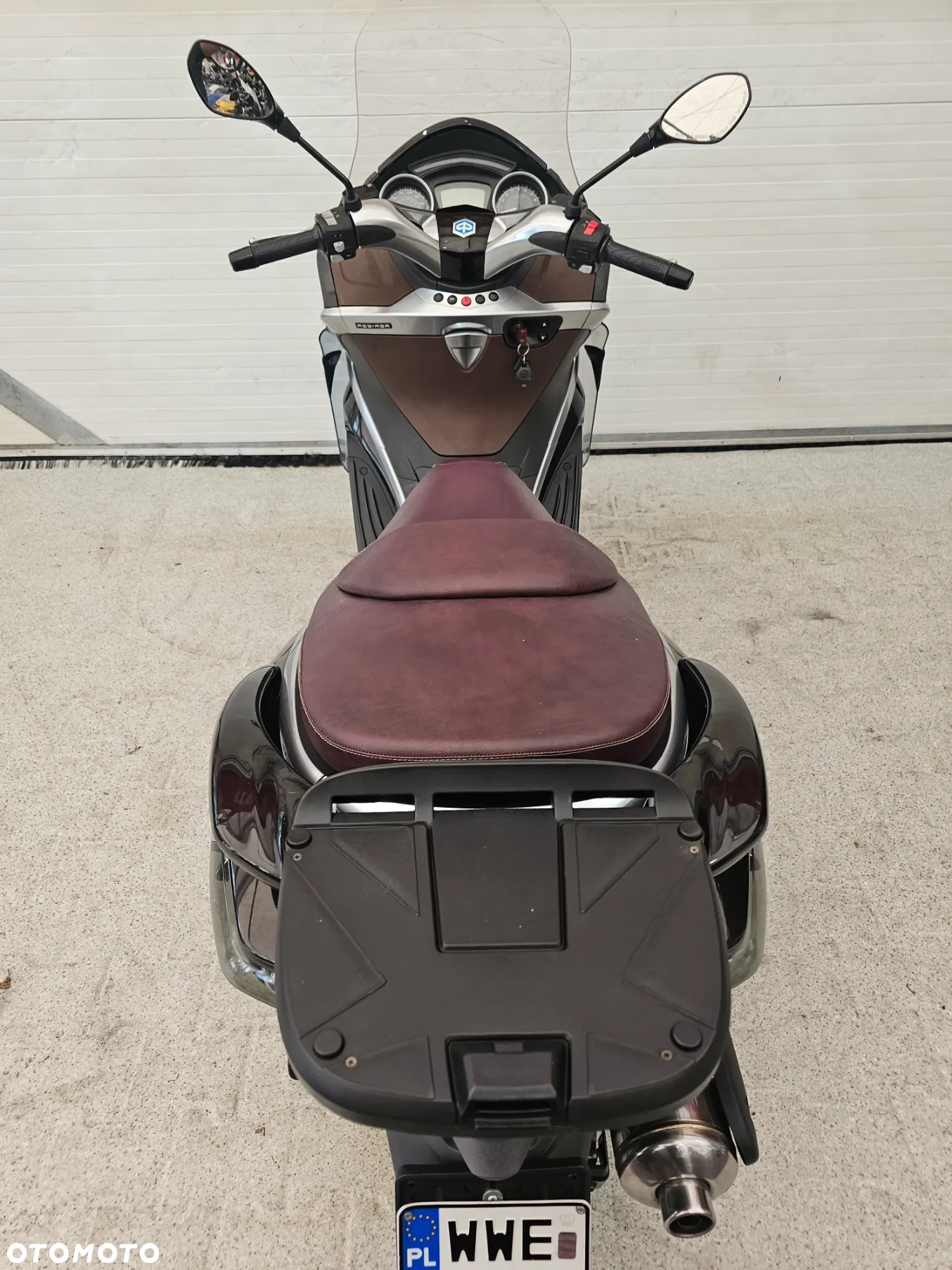 Piaggio X10 - 36