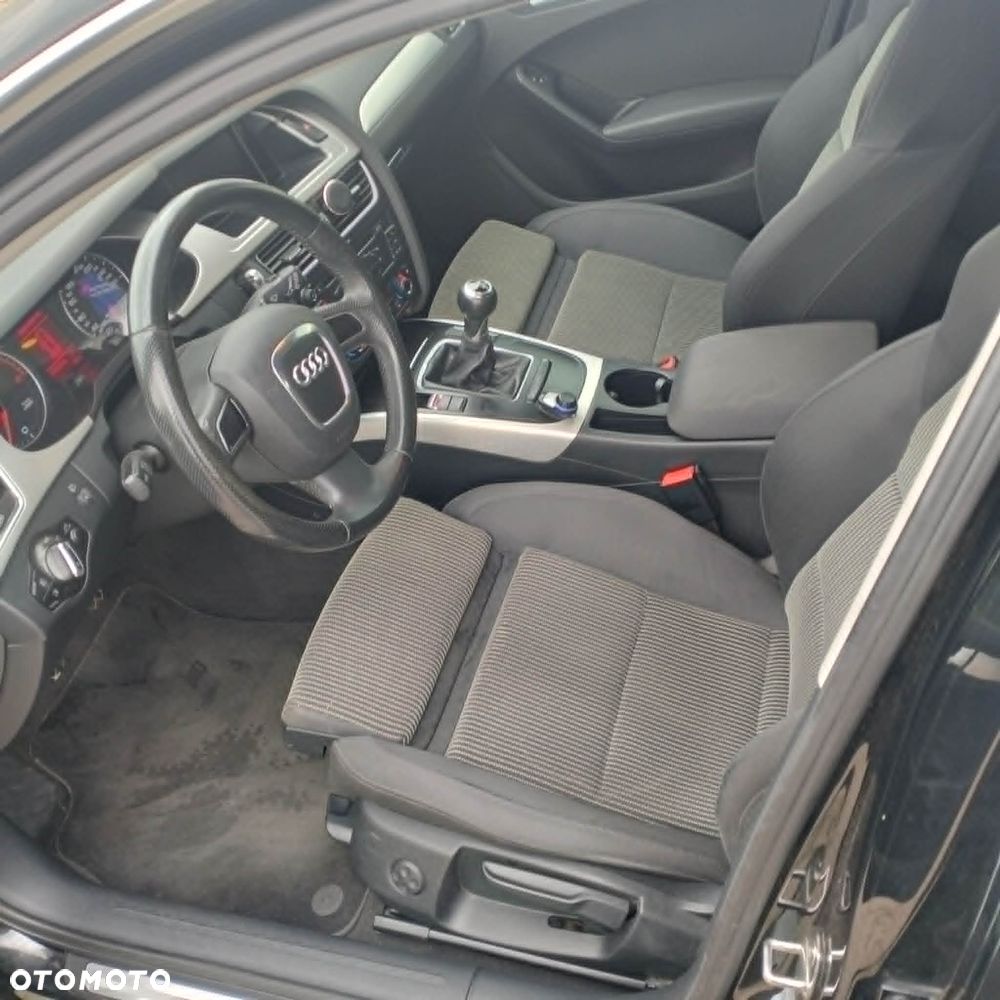 Audi A4 Avant 2.0 TDI DPF Ambition - 8