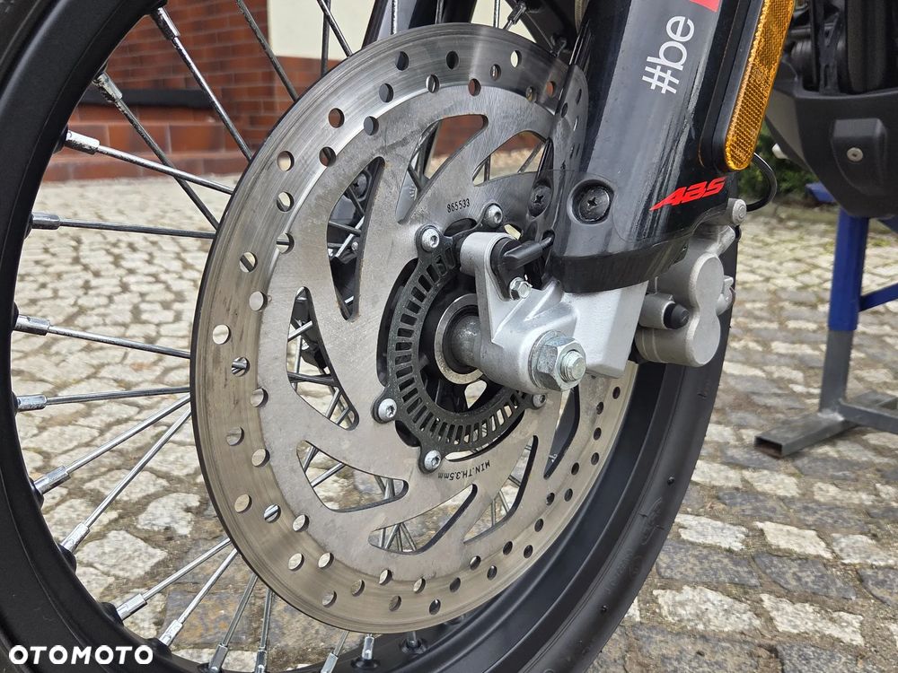 Aprilia SX - 15