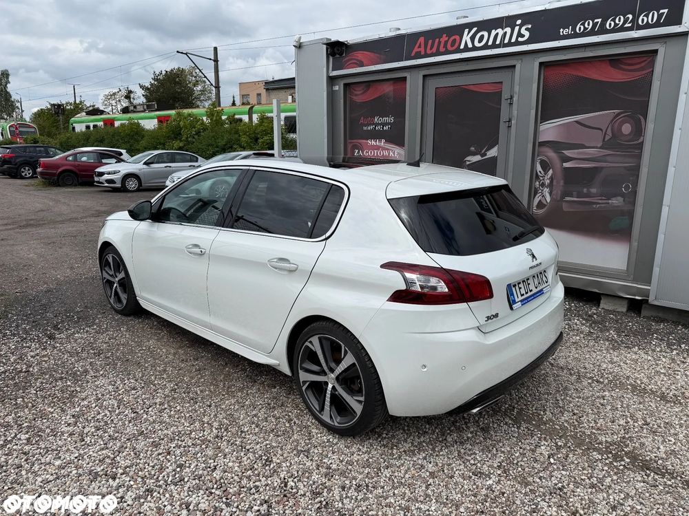 Peugeot 308 - 3