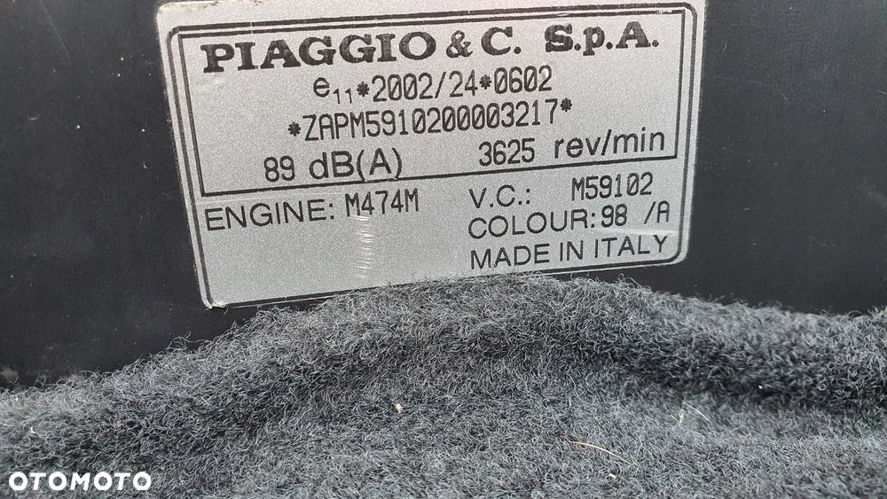 Piaggio MP-3 - 6
