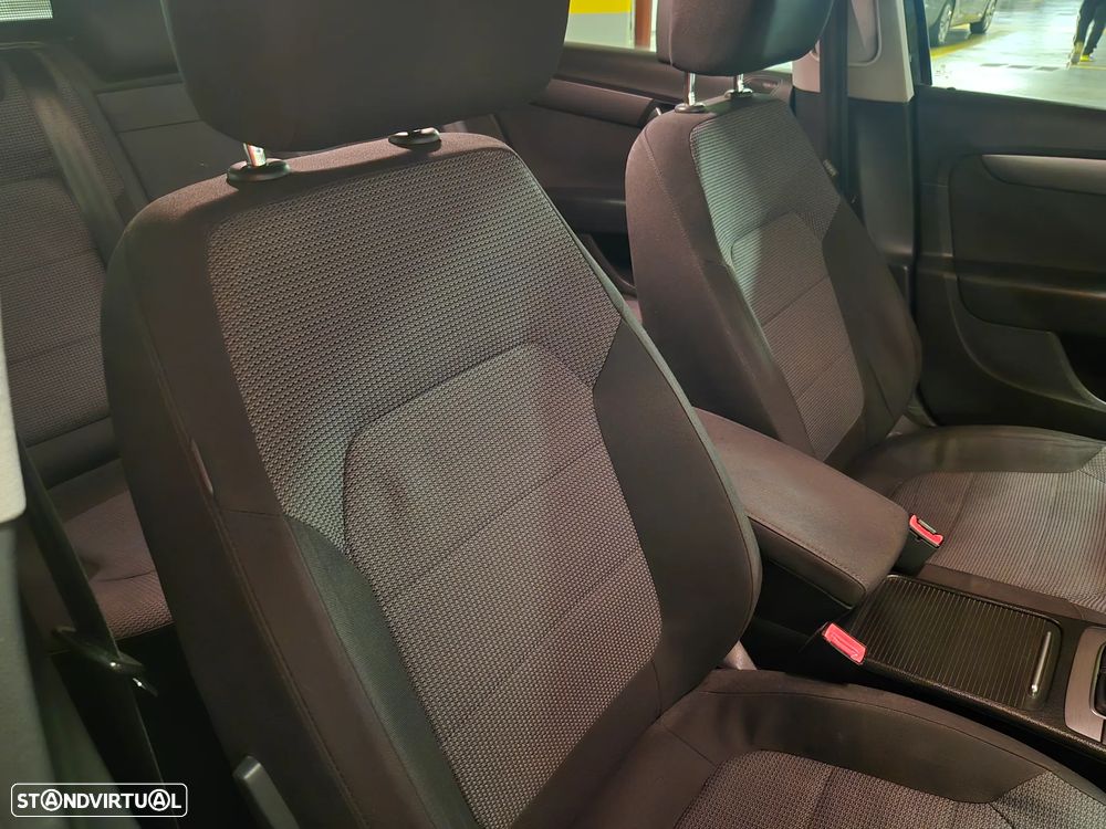 VW Passat Variant 1.6 TDI Confortline - 40
