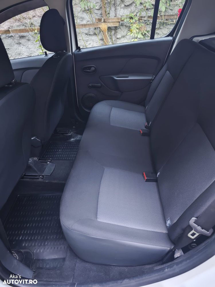 Dacia Sandero 1.2 75CP Acces - 6