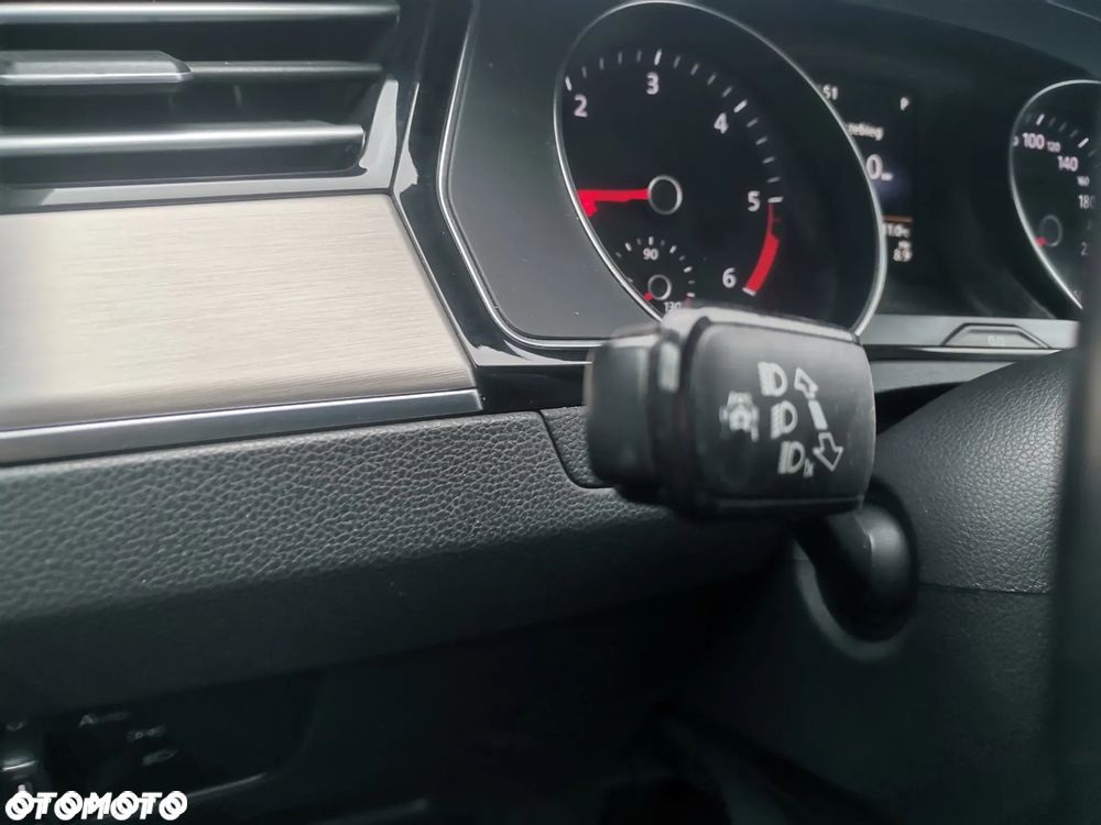 Volkswagen Passat 2.0 TDI Bi-Turbo BMT 4Mot Highline DSG - 16