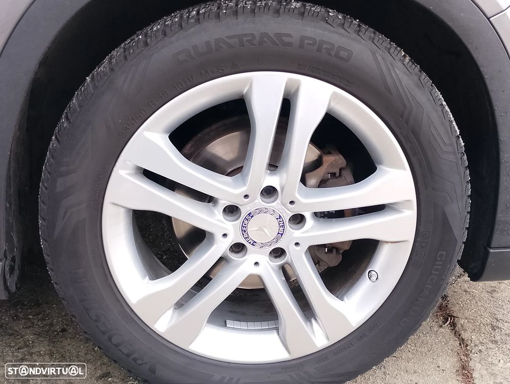 Mercedes-Benz GLA 180 d AMG Line - 6