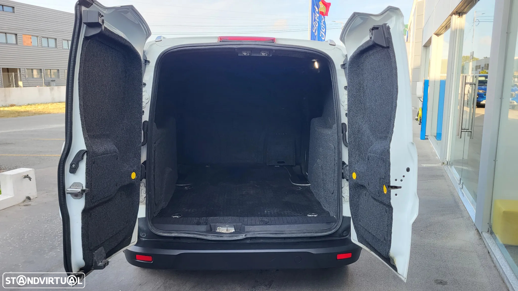 Ford Transit Connect L2 (Longa) 120cv - 7
