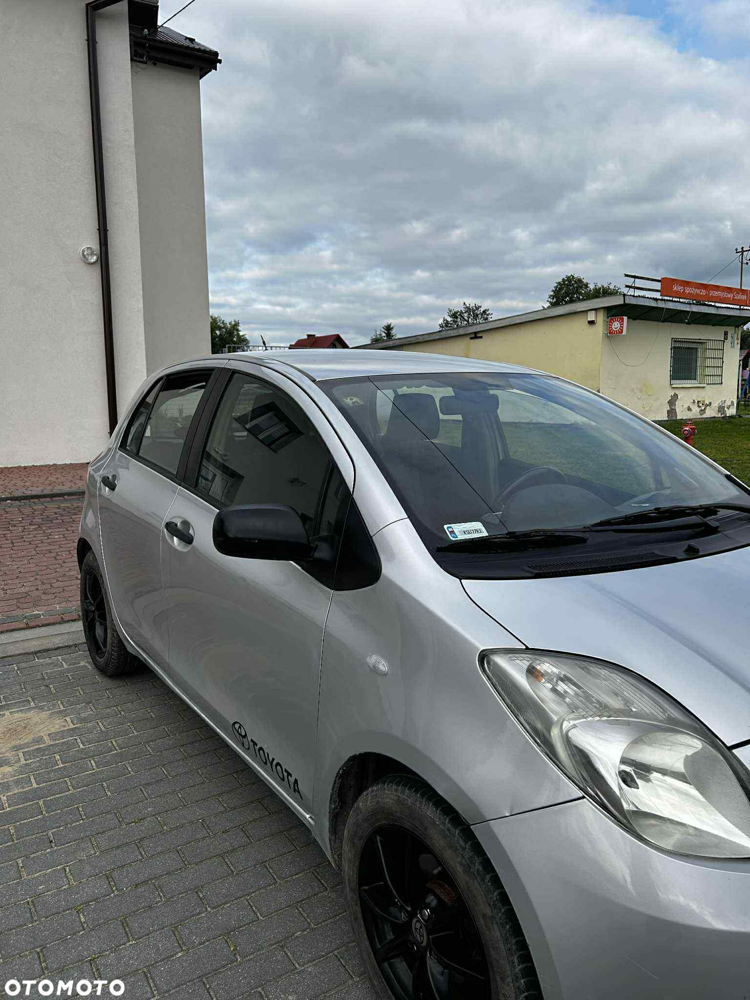 Toyota Yaris 1.3 Luna - 5