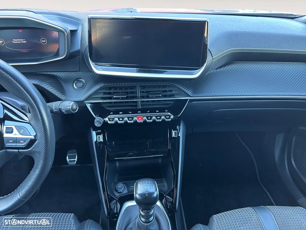 Peugeot 2008 1.2 PureTech GT - 12