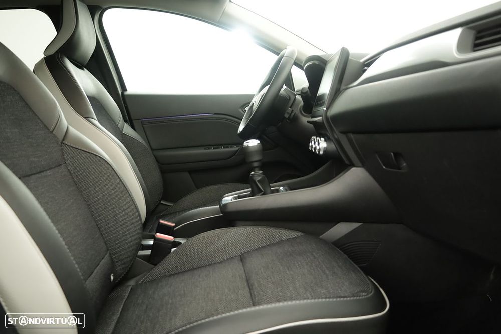 Renault Captur 1.0 TCe Techno Bi-Fuel - 22