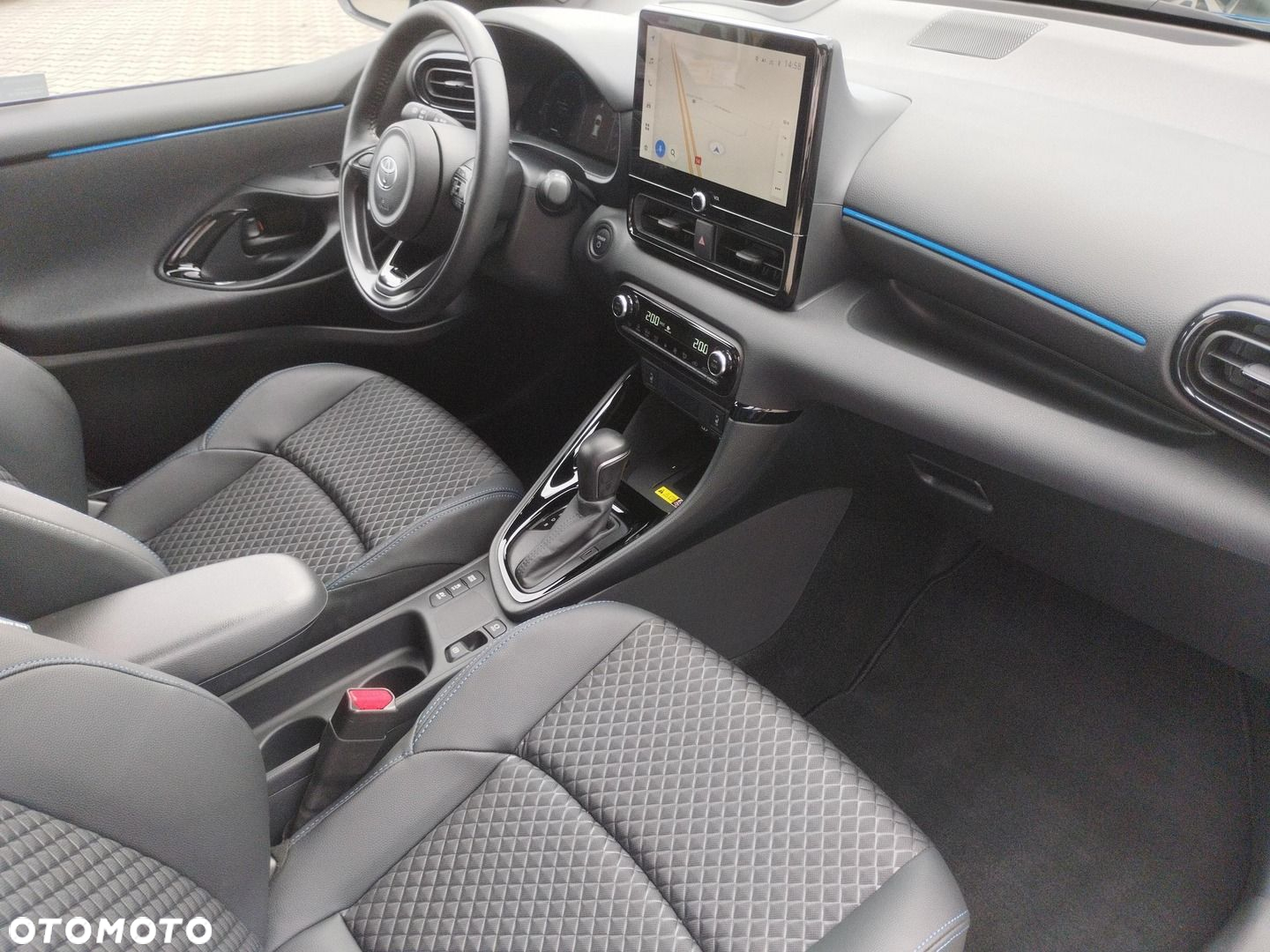 Toyota Yaris - 9