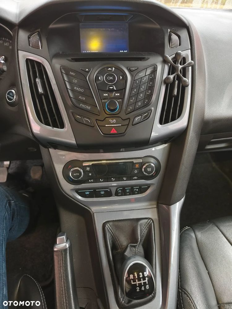 Ford Focus - 10