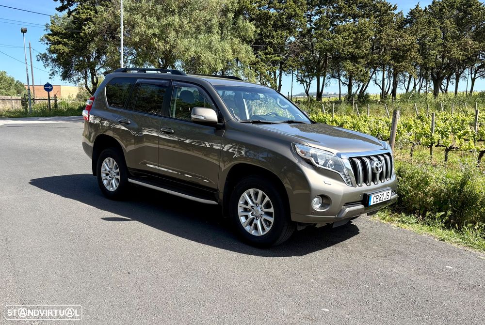 Toyota Land Cruiser 2.8 D-4D Auto - 2
