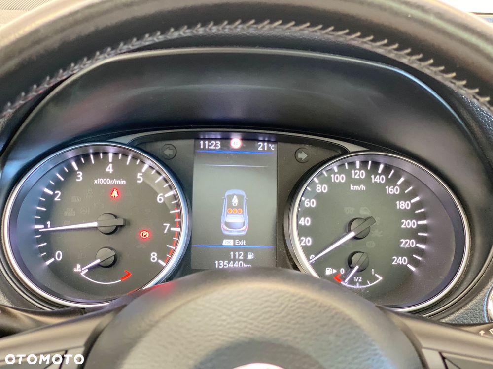 Nissan Qashqai 1.3 DIG-T N-WAY - 26