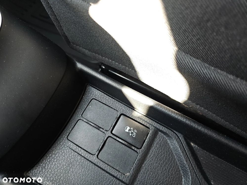 Toyota Yaris 1.5 Selection - 18