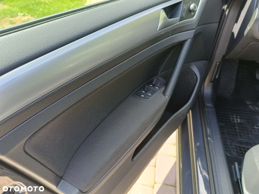 Volkswagen Golf 1.0 TSI OPF - 21