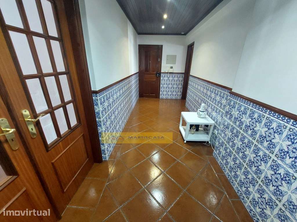 Espetacular T3 - suite, 3 varandas, sotão e garagem Entroncamento - Grande imagem: 5/39