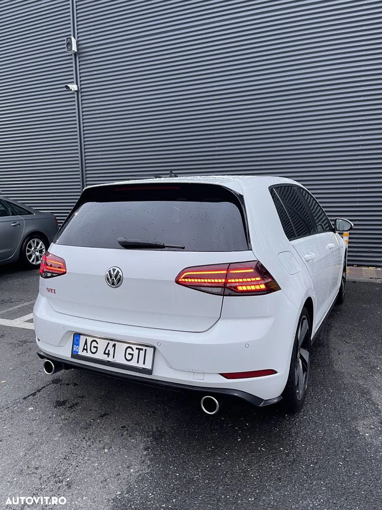 Volkswagen Golf GTI 2.0 TSI OPF Performance - 2