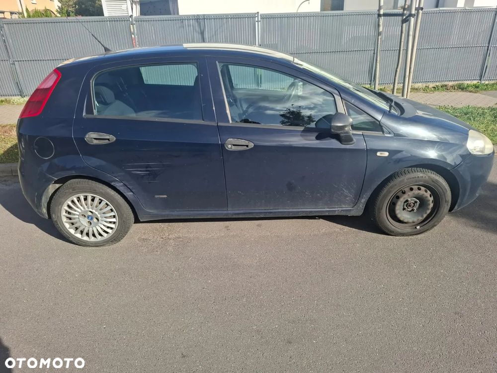 Fiat Punto 2007 photo 3