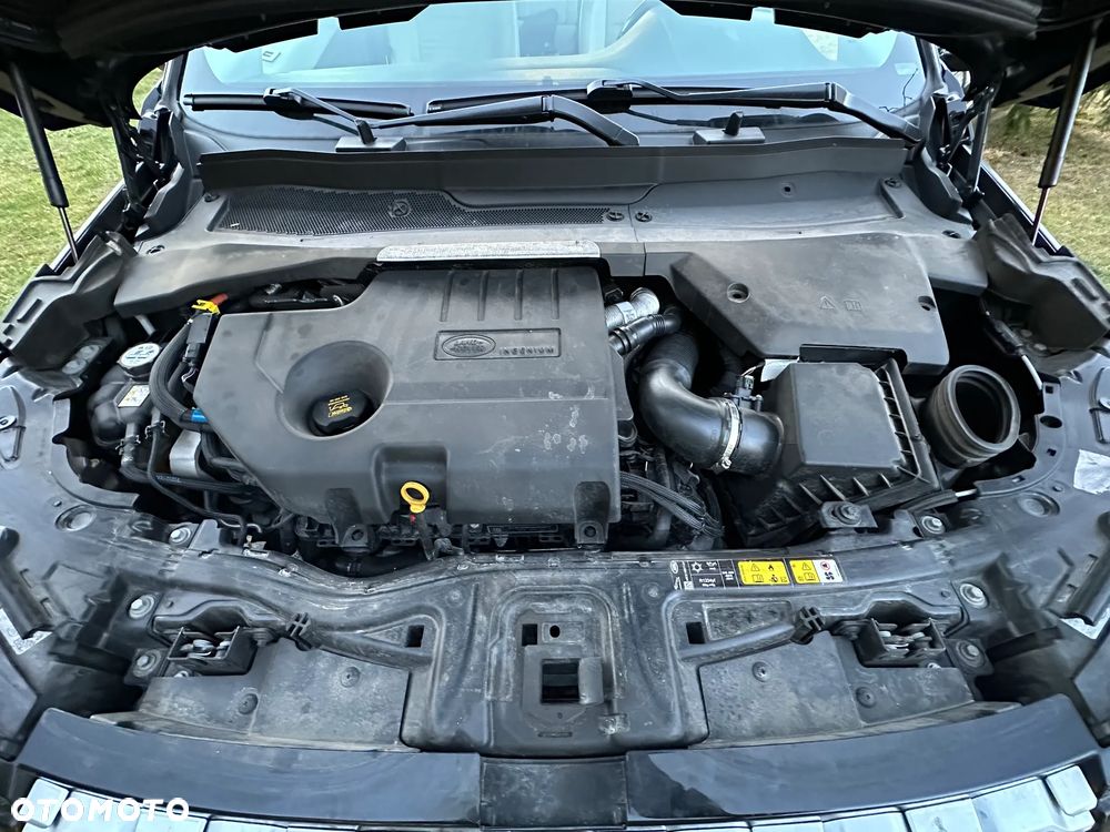 Land Rover Discovery Sport 2.0 D200 mHEV SE - 11