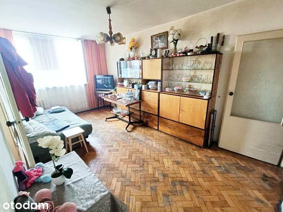OKAZJA,CENTRUM,5 min do Rynku,2pok,37m2,MIEJSKIE MEDIA,WINDA,PIWNICA