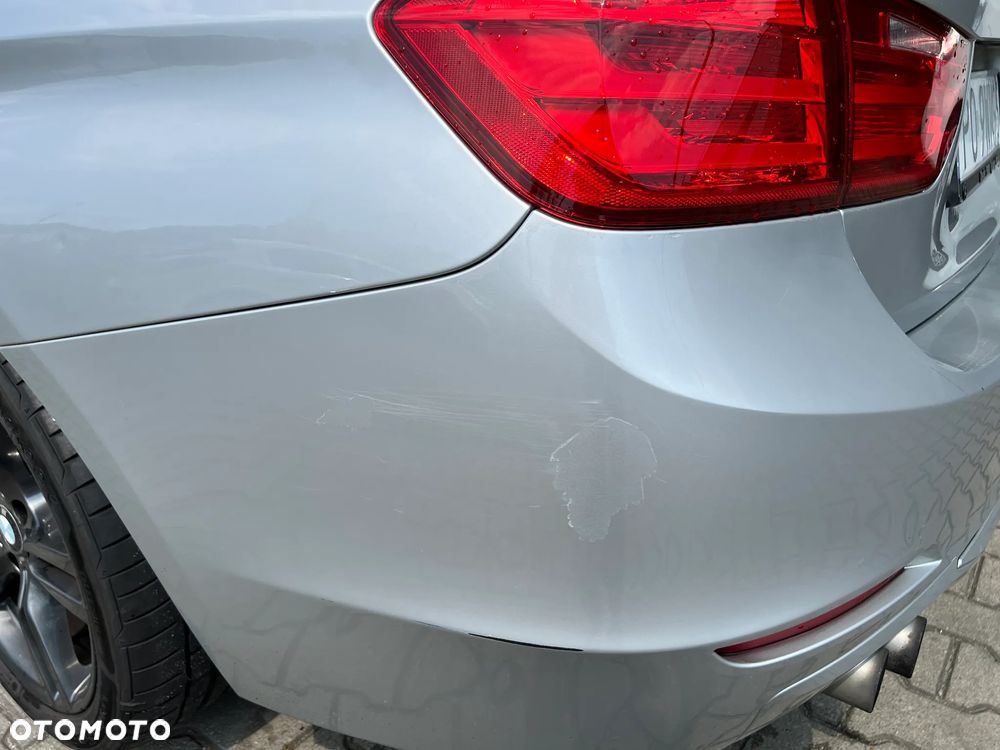 BMW Seria 3 328i Modern Line - 29
