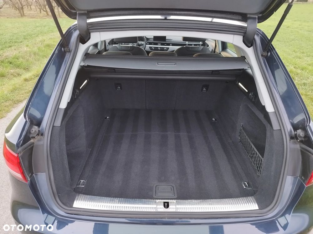 Audi A4 Avant 2.0 TDI S tronic - 24