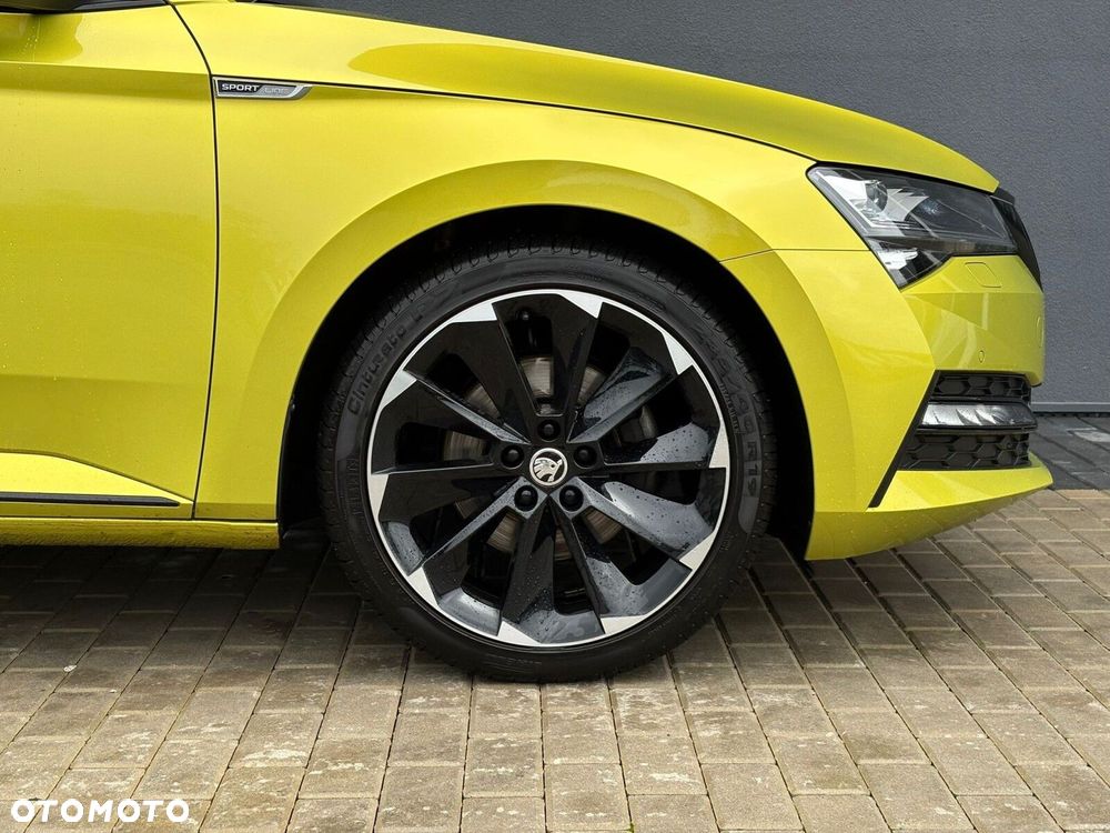 Skoda Superb 2.0 TSI Sportline DSG - 24
