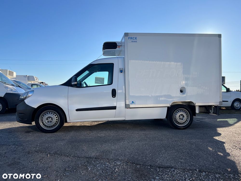 Fiat Doblo 1.6  Carrier Xarios 200 (382) - 3