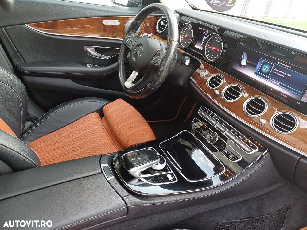 Mercedes-Benz E 220 d Aut. - 13