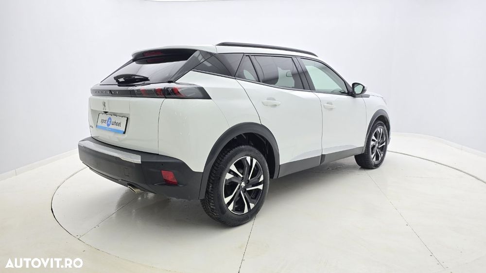 Peugeot 2008 1.5 BlueHDI STT EAT8 Allure - 6