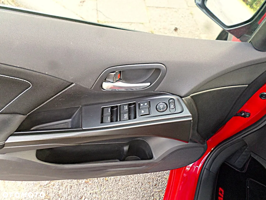 Honda Civic 1.4 i-VTEC Elegance - 15