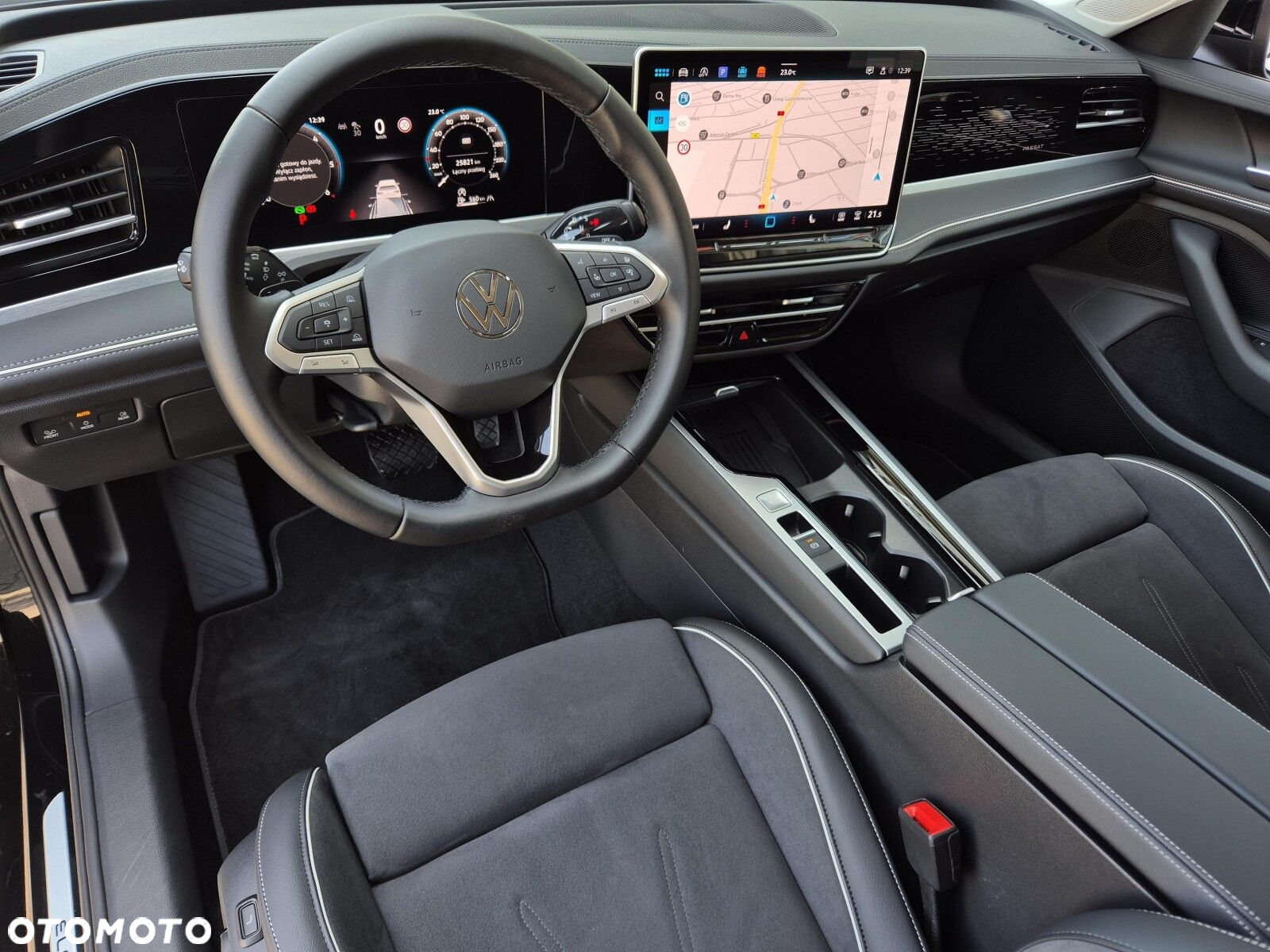 Volkswagen Passat 2.0 TDI EVO Elegance DSG - 9