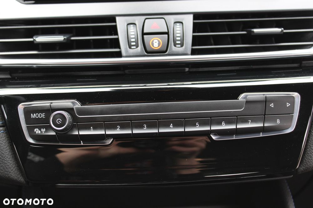 BMW Seria 2 220d xDrive Sport-Aut M Sport - 30