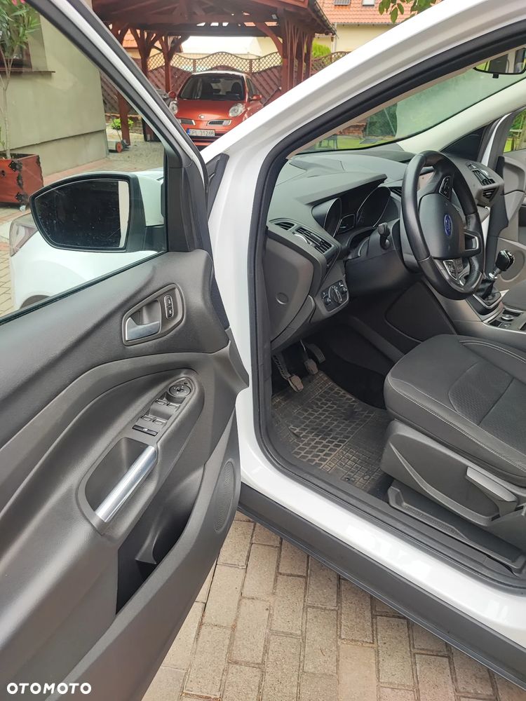 Ford Kuga 2.0 TDCi FWD Edition - 8