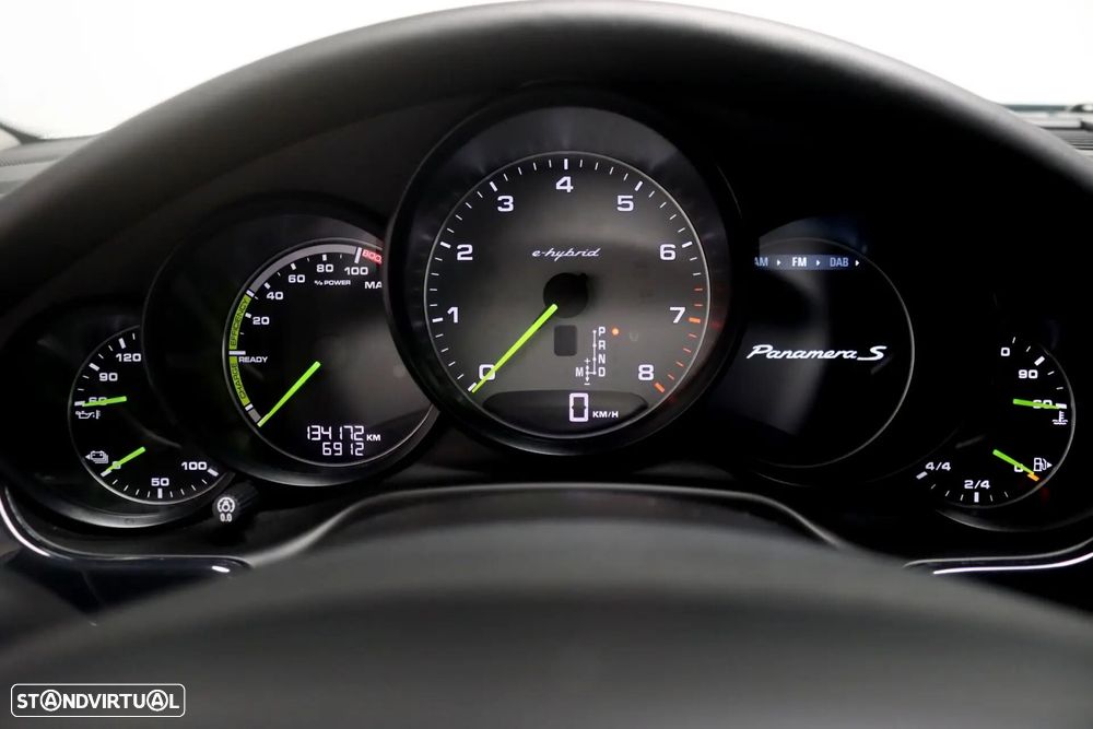 Porsche Panamera S Hybrid - 26