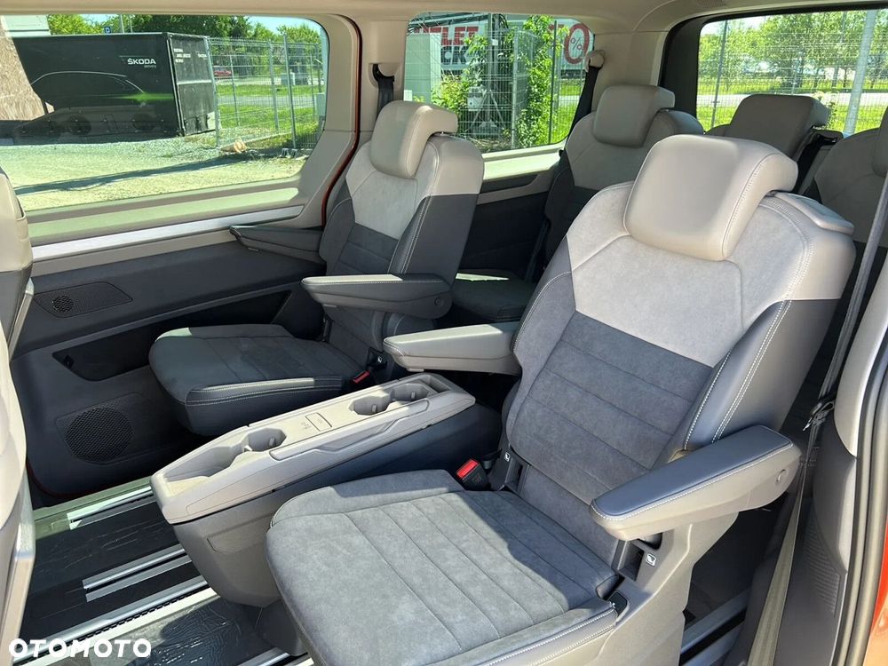 Volkswagen Multivan 2.0 TSI L2 Edition DSG - 17
